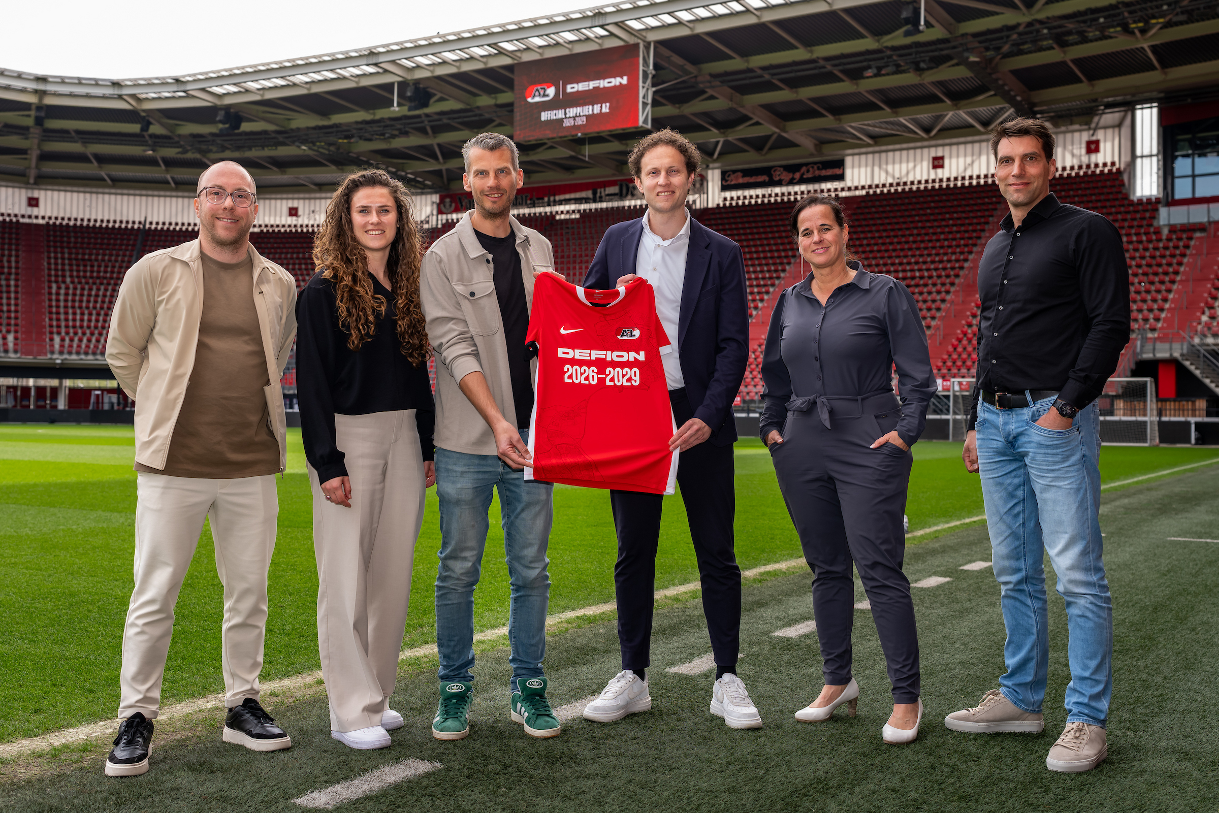 AZ and DEFION teams at the AFAS Stadion